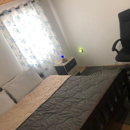 Guesthouse Kukaj 瓦勒博内 外观 照片