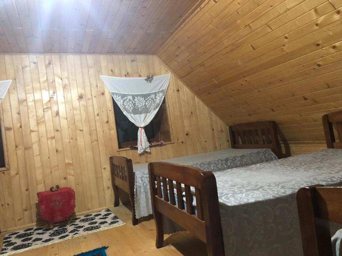 Guesthouse Kukaj 瓦勒博内 外观 照片